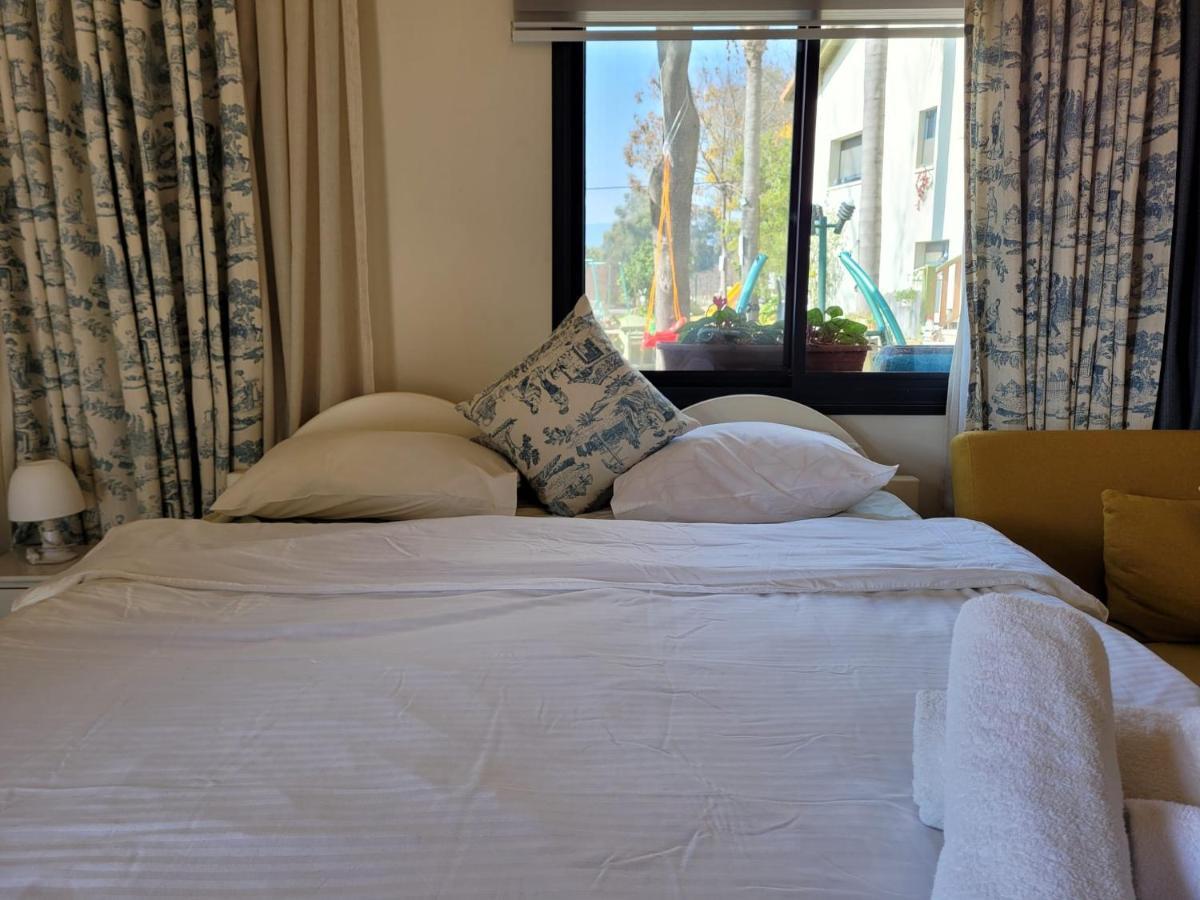 Nuriel Fruit & Guest House Sheʼar Yashuv Dış mekan fotoğraf