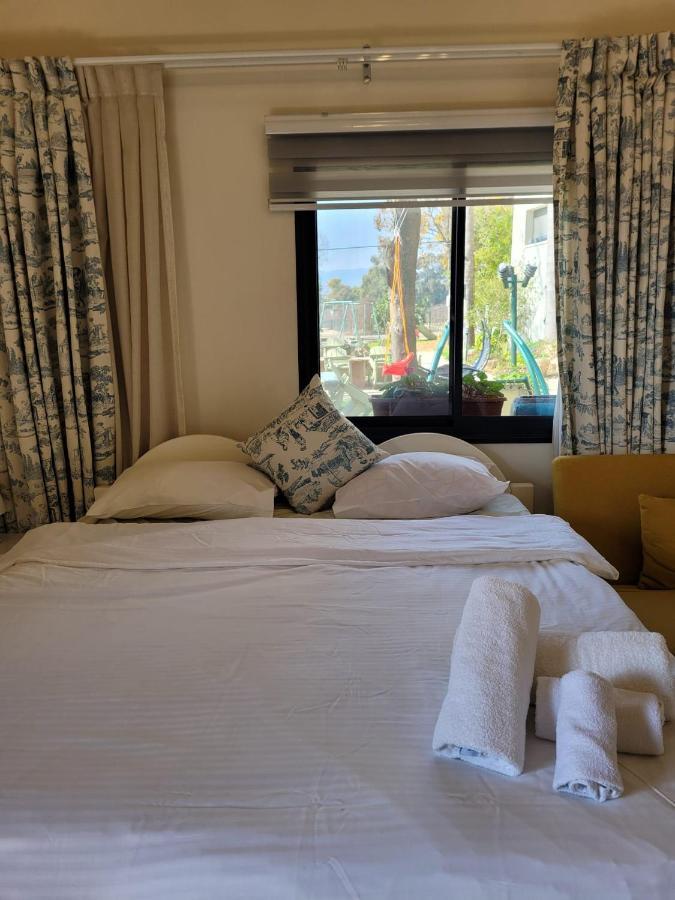 Nuriel Fruit & Guest House Sheʼar Yashuv Dış mekan fotoğraf