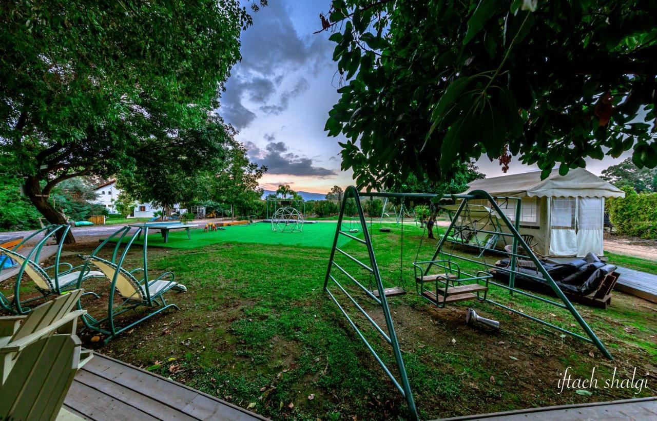 Nuriel Fruit & Guest House Sheʼar Yashuv Dış mekan fotoğraf